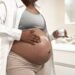 Enceinte, comment prendre soin de sa peau ?