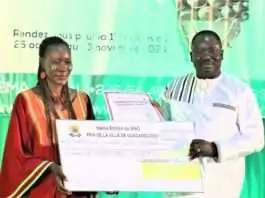 Sidonie CODOMBO remporte le Prix spécial de la commune de Ouagadougou