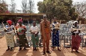 Hauts-Bassins :  67 femmes bénéficiaires de matériels de tissage