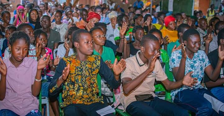 8 mars autrement : Eldaa Koama promeut la parole positive à l’égard des femmes