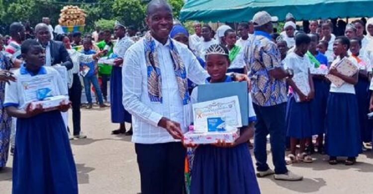 Distinction de 77 filles invoiriennes pour leur performance
