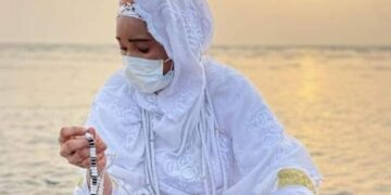 Fait divers: Fanta Sangaré, la Femme qui  prétend « Prier sur l’Eau »