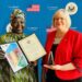 La juge Maïmouna Gazibo reçoit le Prix de la Femme Nigérienne de l’Année 2024