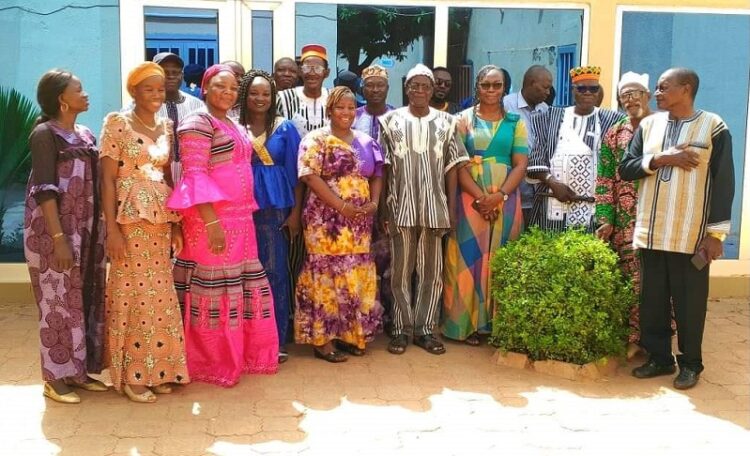 Formation des leaders coutumiers sur la nécessité d'impliquer les femmes dans la prévention et la gestion des conflits