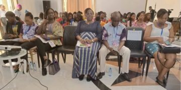 Feminin Bloom : Les associations féminines s’imprègnent de la Gestion axée sur les Résultats