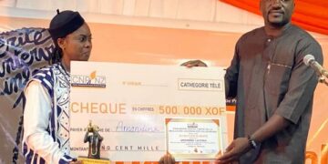 Prix Marie Soleil-Frère 2024: Nadège Yé, meilleure femme journaliste