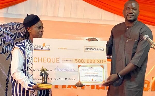 Prix Marie Soleil-Frère 2024: Nadège Yé, meilleure femme journaliste