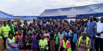 Ouagadougou : L’association « Woum Taaba Nooma » vole au secours de 143 élèves orphelins et déplacés