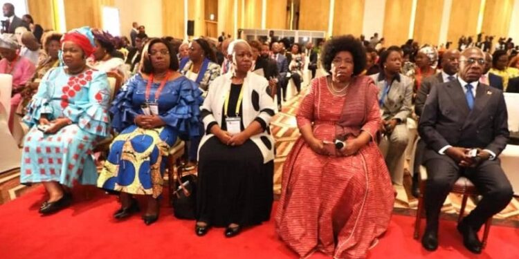 Angola : Les femmes appellent à la paix au Congo RDC