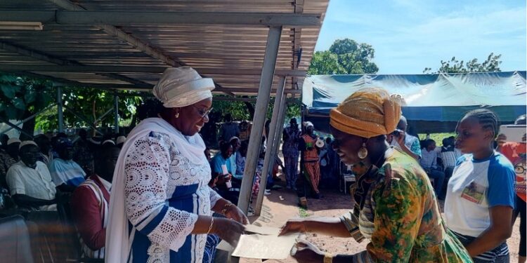  Journée Internationale de la Femme Rurale : les femmes retournées de Satiri à l’honneur