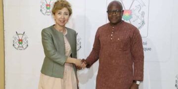 Santé :  L’ambassadrice de la Türkye échange avec Dr Robert Kargougou