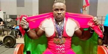 Powerlifting : Bady Zan le caterpillar, double champion du monde