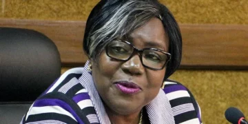 Académie africaine des sciences de la santé : Pr Léonie Claudine Lougué Sorgho hisse haut, le drapeau du Burkina