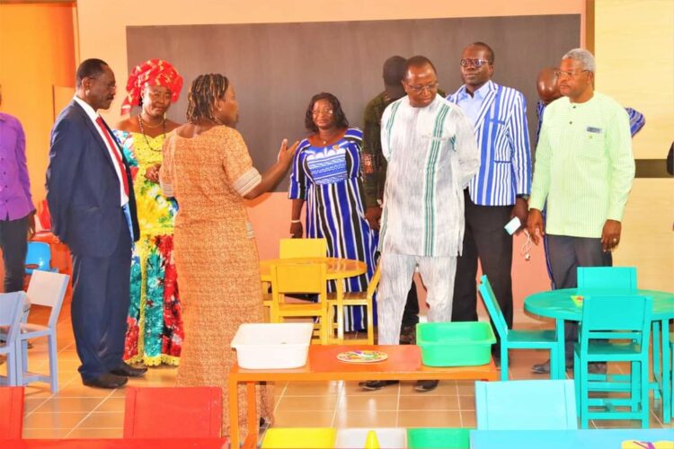inauguration de la crèche de l'université de Koudougou