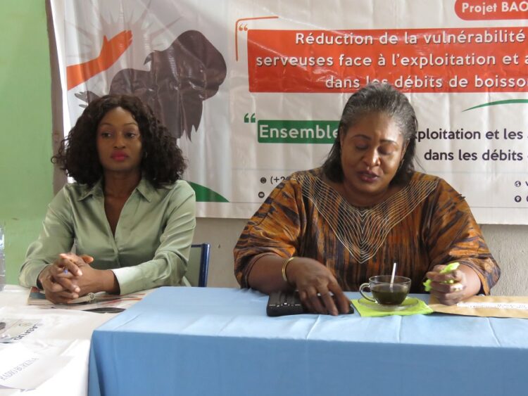 Alexia Rouamba, coordonnatrice du projet, Baomenga et la présidente de l’association Song-Taaba des Femmes Unies pour le Développement ASFUD Claire Windinmi Ouédraogo Rouamba