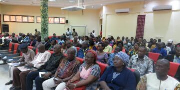 Institut des Sciences des Sociétés (INSS): La 6e édition des Journées  scientifiques bat son plein