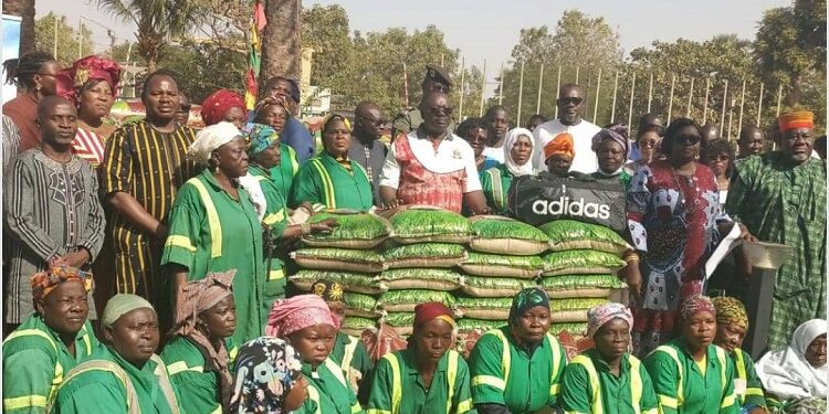 Le groupe KANIS soutient 3 000 femmes de la brigade verte de Ouagadougou