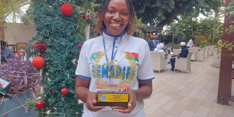 Madina Belemviré : Lauréate du Prix Michel Sidibé des Awards du REMAPSEN