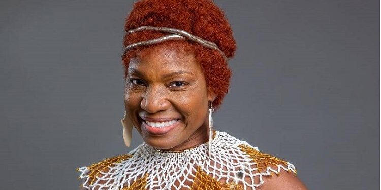 Une nouvelle année en couleurs : Les vœux de l’artiste Maï Lingani