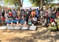 Bobo Dioulasso : 200 jeunes et femmes formés en aviculture reçoivent des kits reproducteurs et des poussins