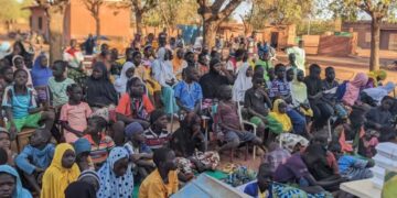 Burkina Faso : 300 enfants réunis autour d’un repas communautaire dans le Bam