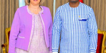 Coopération Burkina-Etats-Unis d’Amérique : Le Premier ministre décline ses priorités à l’ambassadeur Joann Lockard