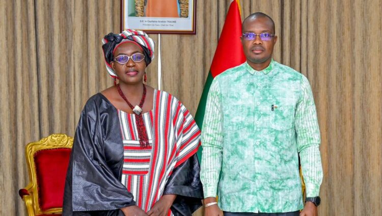 Le Premier ministre Jean Emmanuel Ouédraogo et la Présidente de la CNDH, Gonta Alida Henriette Da