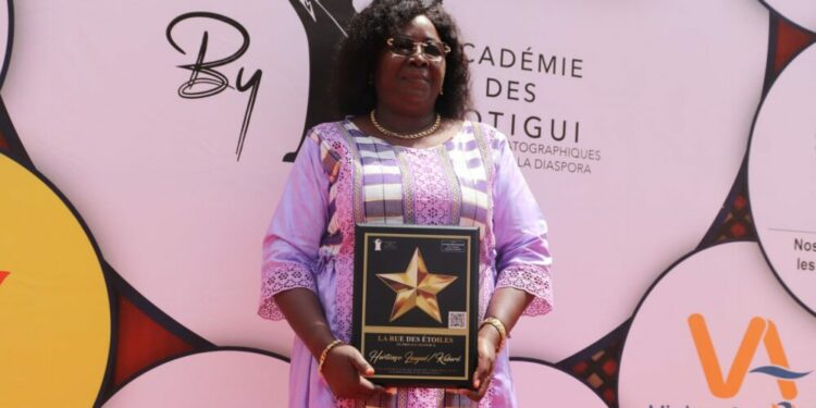 Burkina Faso : La Directrice Exécutive de l’ADEP, Hortense Lougué, honorée sur la Rue des Étoiles