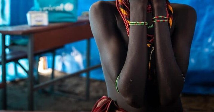 Pour échapper à un mariage forcé, une jeune fille se suicide