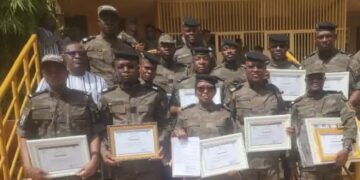 Prix d’excellence des douanes : La Direction du Centre-Sud rafle le prix de la meilleure unité de recouvrement des recettes