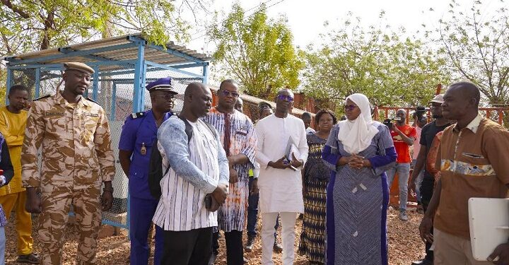 Burkina Faso : Docteure Aminata Zerbo Sabane évalue l’impact des installations de la technologie Radwin