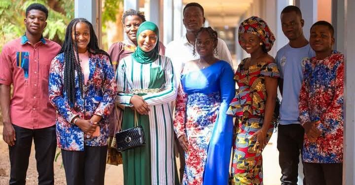 08 mars 2025 : des étudiants célèbrent les droits des femmes à travers  » Women in Science «