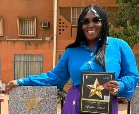 Rue des Étoiles : Hommage à Apolline Traoré, une puissante voix du 7e art