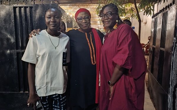 Burkina Faso : Un café littéraire “surprise” en hommage à Monique Ilboudo