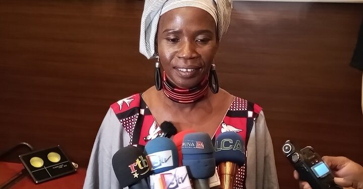 Nouvel album de l’artiste Hawa Boussim : Le CD diamant vendu à un million de francs CFA