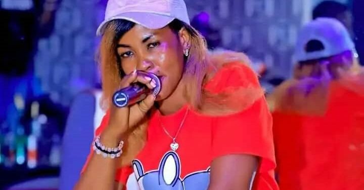 Awa Tarnagda : De la Côte d’Ivoire au Burkina Faso pour la musique