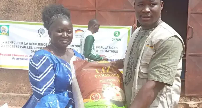 Kaya : Don de vivres à 300 ménages