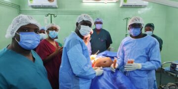 Centre hospitalier Yalgado Ouédraogo : La  première greffe de sein, réalisée avec succès