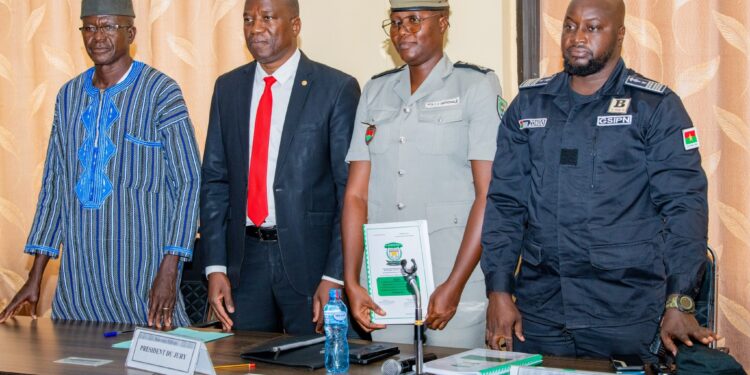 Académie de Police : Coup d’envoi des soutenances pour la 9ᵉ promotion des élèves Commissaires