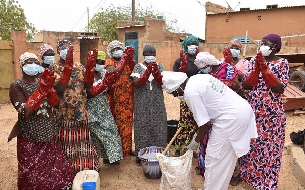 Commune  de Dori :  60 femmes initiées à la fabrication du savon