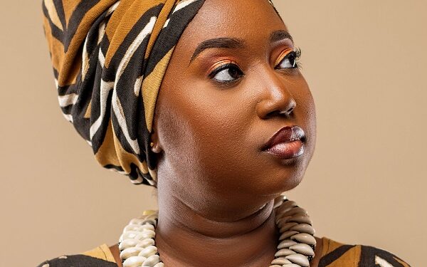 « Les candidatures continuent pour l’homme qu’il me faut », Malika la Slamazone