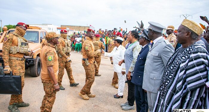 Acceuil triomphal du Chef de l’État à Manga, dans le Centre-Sud
