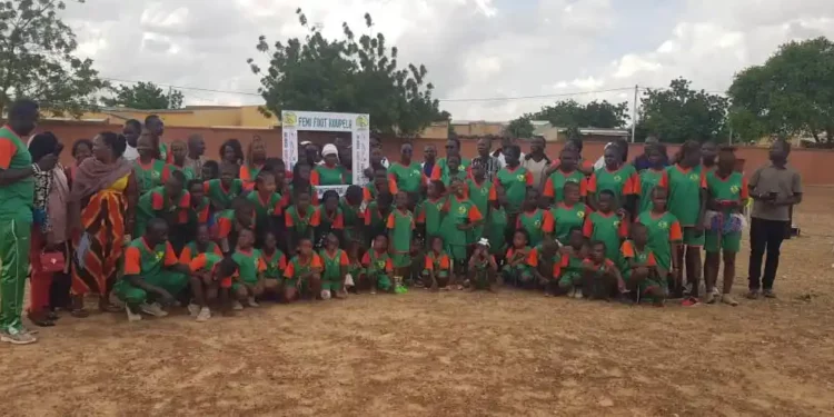 Football féminin : Une soixantaine de jeunes filles du Kourittenga, formées