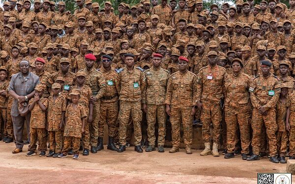 Faso Mêbo : le Commandant Pélagie Kabré Kaboré encourage les campeurs à être des citoyens exemplaires