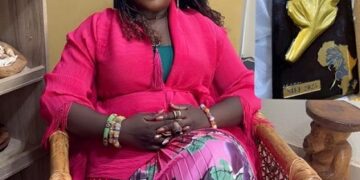 Salon International de l’Entrepreneuriat Féminin (SIEF) : Sandrine Ouédraogo Folané reçoit un trophée d’honneur
