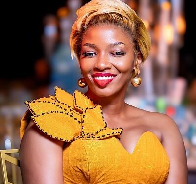 Sport fitness : « Les squatts, c’est la meilleure alternative à la chirurgie avec tous les risques qu’elle comporte », Aline Kaboré