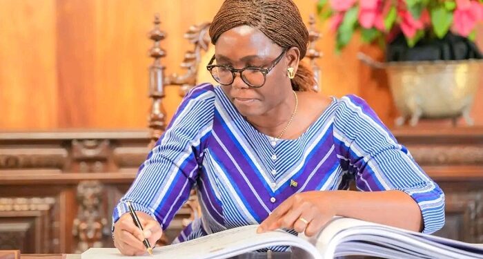 Coopération bilatérale : Bibata Nébié Ouédraogo prend officiellement fonction à Manille