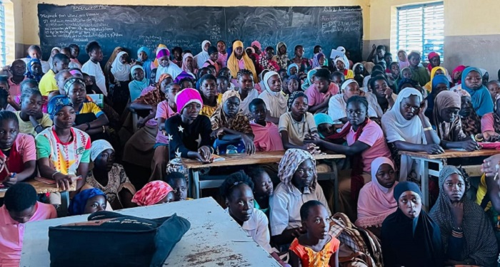 16 jours d’activisme : SAFE / CN en action pour prévenir les violences numériques faites aux filles